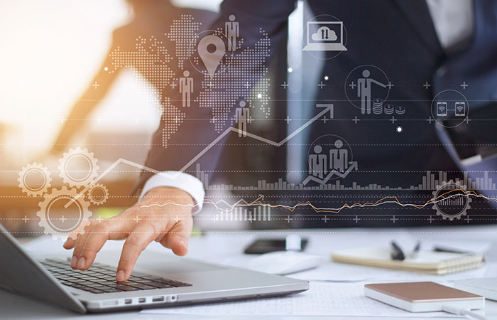 AI in HR strategy: An expert’s 5 pillars for successful implementation