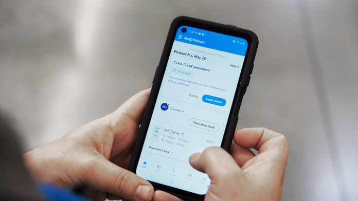 Walmart's new Me@Walmart workforce app allows workers to perform several tasks.